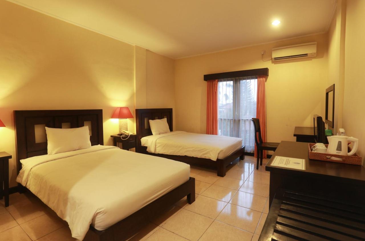 Hotel Intansari Denpasar Exterior foto